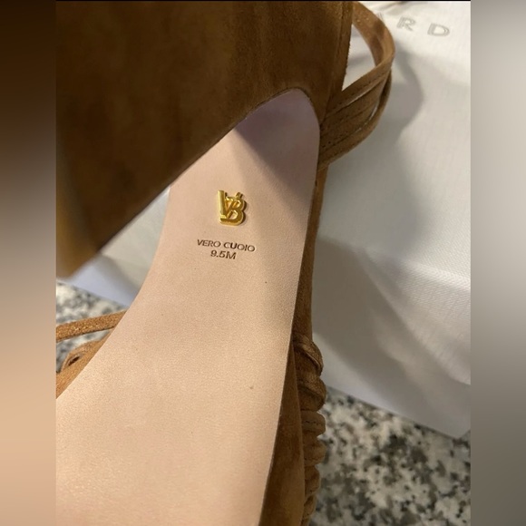 Veronica Beard Fletcher Platform
Hazelwood Suede Ankle Strap Sandals
Sz 9.5 - Picture 13 of 16